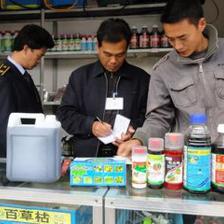 农资店转型或清仓，母婴用品销售异军突起